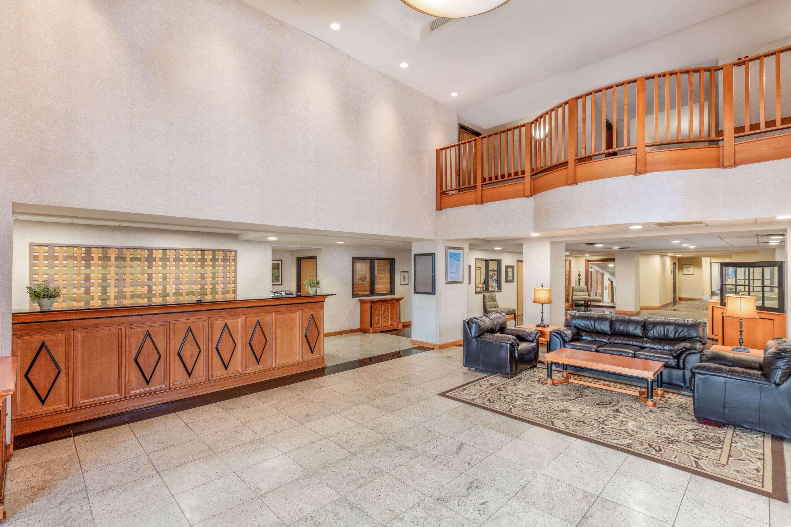 La Quinta By Wyndham Garden City Exterior photo